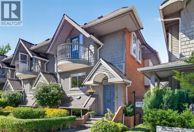 Welcome home to this vibrant Fairview Slopes sanctuary! Set in coveted Ballentyne Square, this rare...