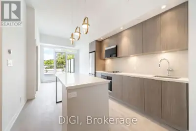 **2 MONTHS FREE RENT PROMO** Welcome to The Spoke, a brand-new purpose-built rental community in Tor...