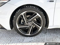 This Hyundai Elantra has a strong Intercooled Turbo Regular Unleaded I-4 1.6 L/98 engine powering th... (image 9)