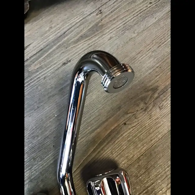 Robinet MAAX + 2 tuyaux flexibles (neuf) in Bathwares in Drummondville - Image 7