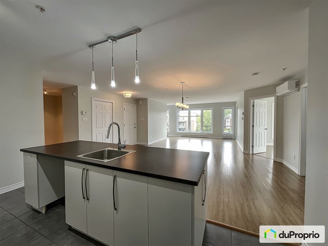 $489,900 - Condominium for sale in Longueuil (St-Hubert) — photo 3