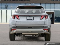 This Hyundai Tucson has a durable Regular Unleaded I-4 2.5 L/152 engine powering this Automatic tran... (image 4)
