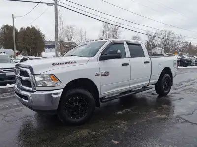 "• Tinted_Windows • Power_Steering • Power_Brakes • Power_Windows • Air_Conditioning • Tilt_Steering...