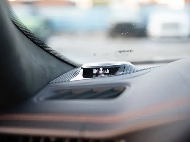 2025 Jeep Grand Cherokee L Summit in Cars & Trucks in Calgary - Image 14