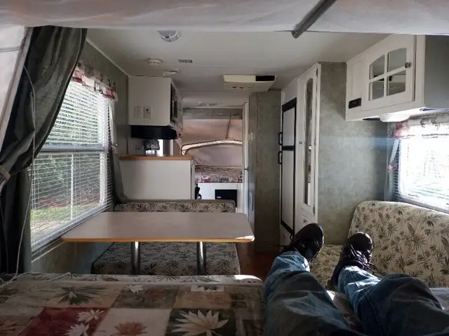 Location de roulotte à louer in RVs & Motorhomes in Laval / North Shore - Image 10
