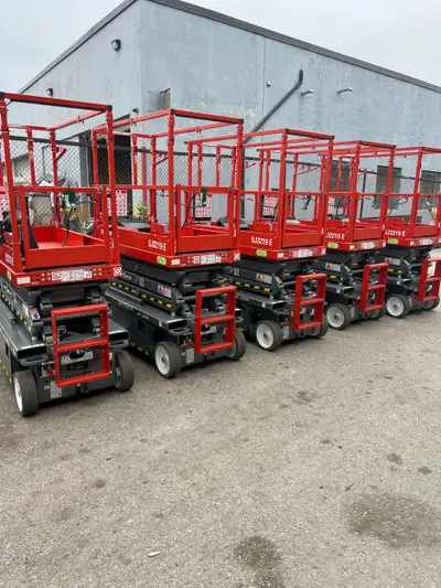 Skyjack SJ3219 FOR SALE AND RENT MAKE: SKYJACK SCISSOR LIFT MODEL: SJIII3219 -- FLASHING LIGHT -- EN...