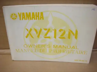 Used but in good condition and complete owners manual for 1985 Yamaha venture in English and French...