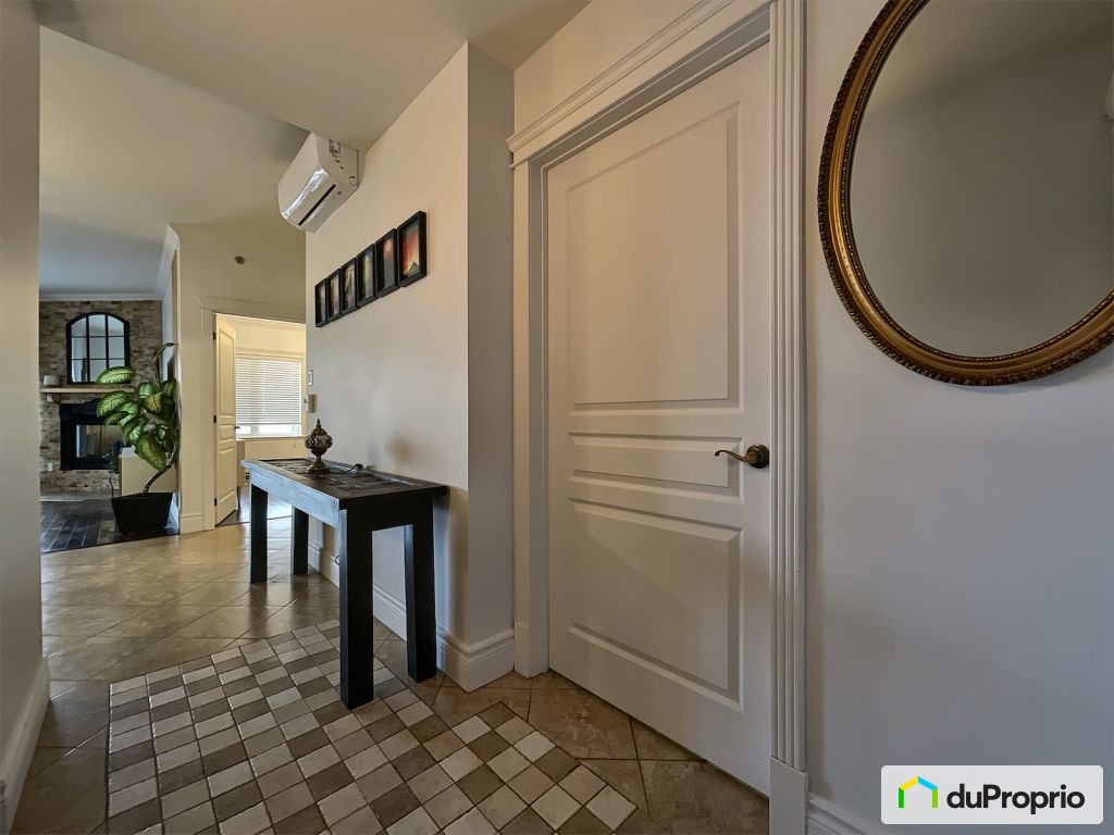 $416,000 - Condominium for sale in Charlesbourg — photo 2