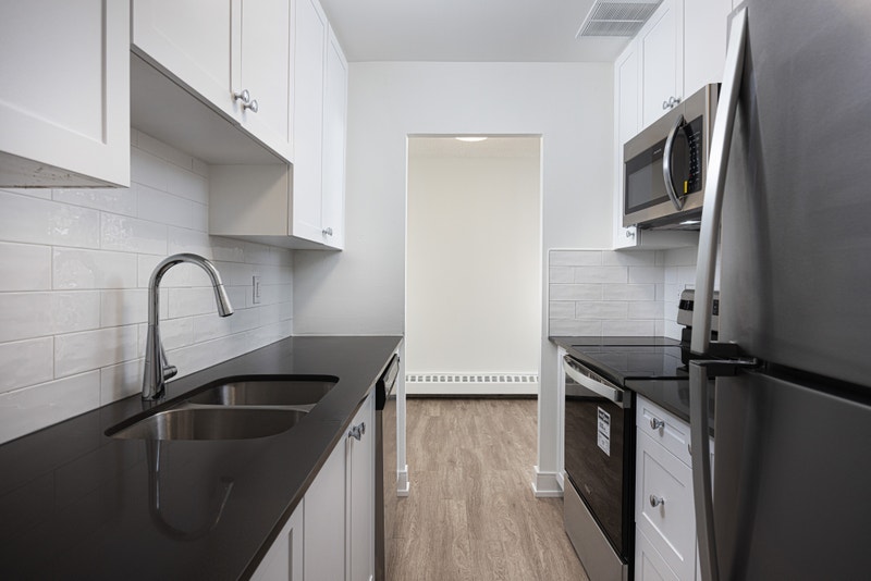 274278 Cedar Avenue 1 Bedroom Apartment for Rent Long Term Rentals