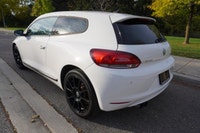 WOW!! Check out this absolutely stunning head turner that just arrived at our store. This beauty com... (image 2)