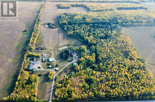 3711 212 Road Dawson Creek, British Columbia in Land for Sale in Dawson Creek - Image 2