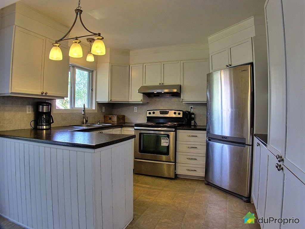 $799,550 - 2 Storey for sale in Longueuil (St-Hubert) — photo 3