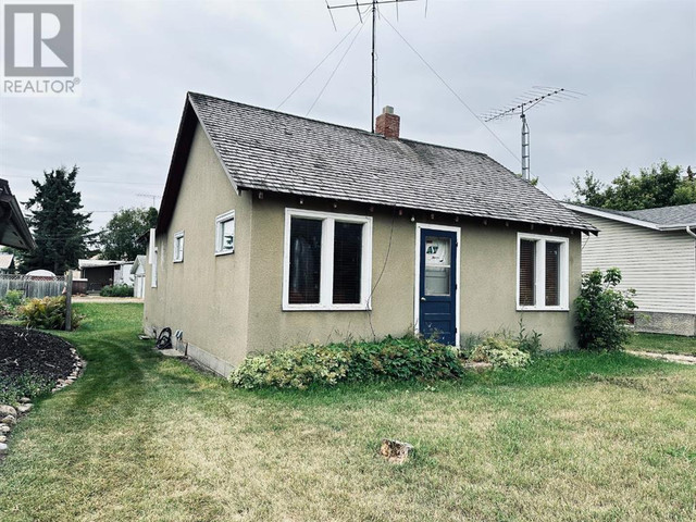 105 3RD AVENUE EAST Maidstone, Saskatchewan in Houses for Sale in Lloydminster - Image 4