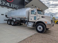 2013 Peterbilt 348 Fuel Truck. Dependable 4 Compartment Aluminum Refueler Tank TC406 KMS: 325,365 HR... (image 2)