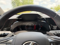 Modèle F SPORT 1. Apple Carplay, Sièges chauffants et ventilés en avant, Volant chauffant, caméra de... (image 3)