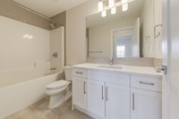 For a limited time, receive 1 month of free rent!* *Some conditions apply. Prices and specifications... (image 3)