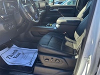 One Owner, 6.6L Diesel, Premium Pkg, Power Steps, 5th Wheel Pkg, Heads Up Display, Power Sunroof, Cl... (image 8)