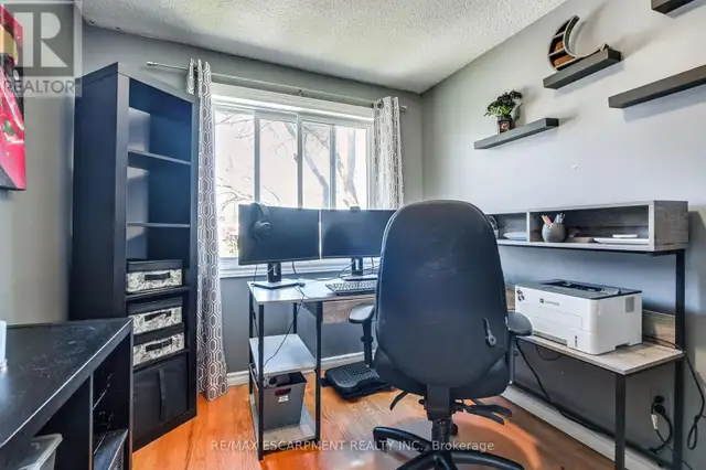 2 - 2700 BARTON STREET E Hamilton (Grayside), Ontario in Condos for Sale in Hamilton - Image 25