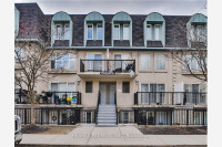 ***Keele St. / Hwy 401***2-Level Condo Townhouse***