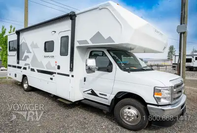Located in Winfield, BC Call or Text 250-766-4607 Voyager RV Centre 1-800-668-1447 Ford E-450 Chassi...