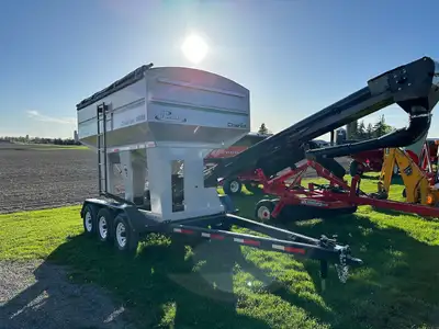 3620 18' x 8' Conveyer 360 Seed Unit , No Scales , $45,800 Instock 3620 18' x 8" Conveyer , 360 Seed...