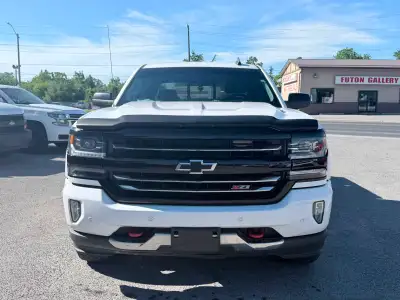 2018 Chevrolet Silverado 1500 LTZ Crew Cab 4WD Premium Luxury | 5.3L V8 | Loaded/ No Accident ⚙️ Per...