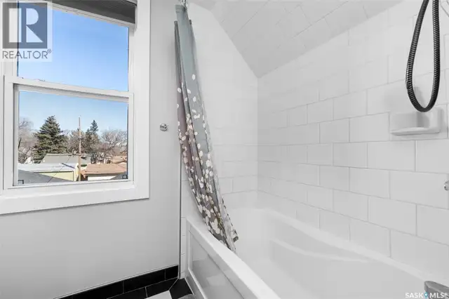 1129 3rd AVENUE NE Moose Jaw, Saskatchewan in Houses for Sale in Moose Jaw - Image 31