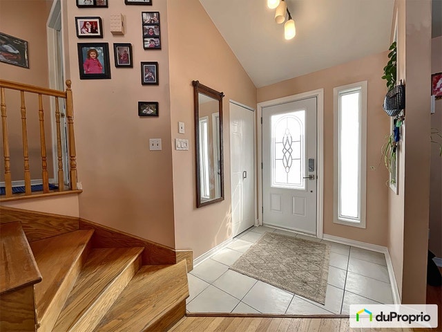 $649,777 - Split Level for sale in Terrebonne (Lachenaie) — photo 2