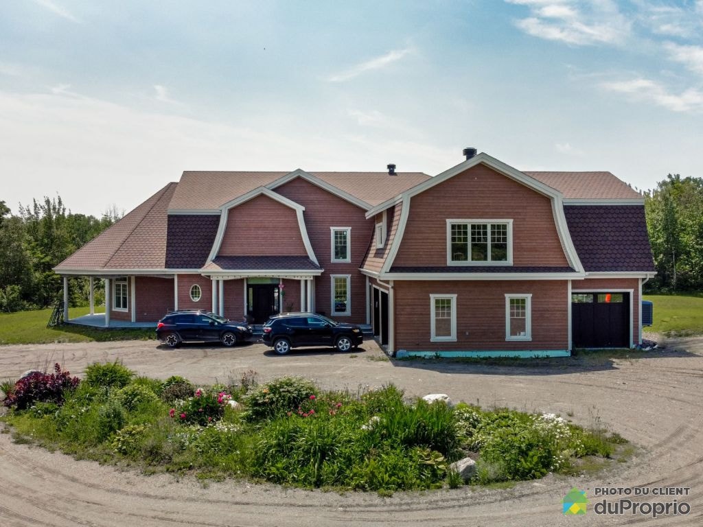 $1,690,000 - 2 Storey in Rimouski (Ste-Odile-Sur-Rimouski) — photo 2