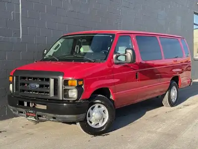 CERTIFICATION INCLUDED!! 1 OWNER FIRE CHIEF'S VAN!! ONLY 102,000KM ALL ORIGINAL!! NO ACCIDENTS!! 5.4...