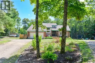 Some properties simply feel special, and this is one of them! Tucked into a spectacular private fore...