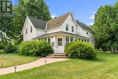 Extraordinary one of a kind 168-acre farm/estate "Long Meadows" with Jock river running through it a...