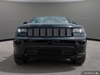 This Jeep Grand Cherokee WK delivers a Regular Unleaded V-6 3.6 L/220 engine powering this Automatic... (image 8)