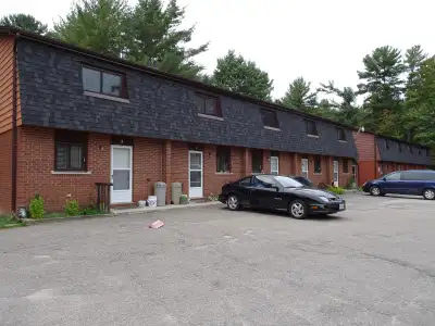 2 Bedroom Townhouse in Gravenhurst