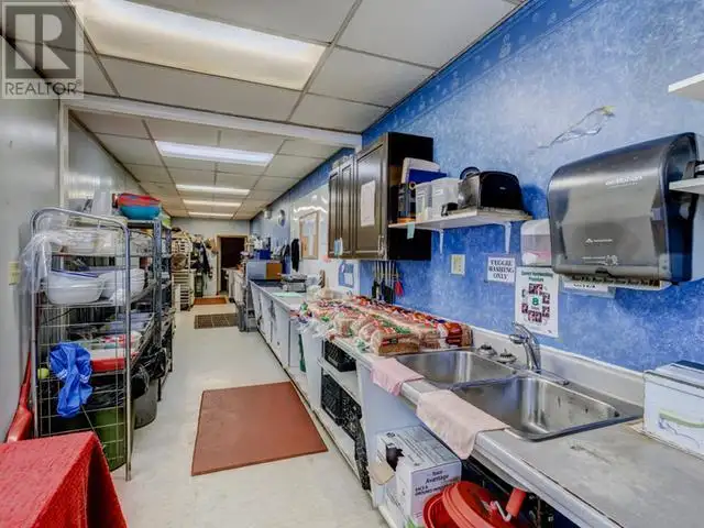 203 HANSON STREET Whitehorse, Yukon in Commercial & Office Space for Sale in Whitehorse - Image 11