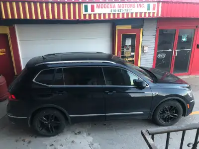 These snow tires with wheels were from a 2018 Volkswagen Tiguan. Size is P225/60/R18 Pirelli Ice Zer...