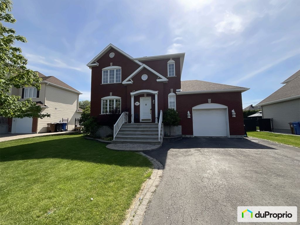 $699,000 - 2 Storey for sale in Vaudreuil-Dorion — photo 1