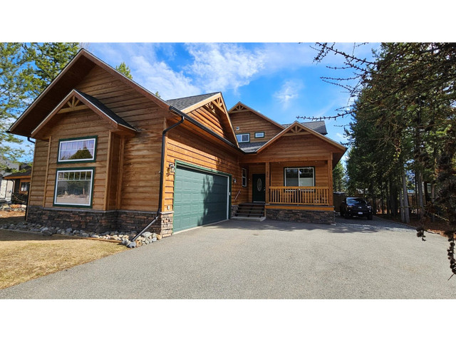 335 FOREST CROWNE TERRACE Kimberley, British Columbia in Houses for Sale in Cranbrook - Image 4