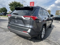 Experience the commanding presence and refined comfort of this 2019 Toyota RAV4 Limited, boasting a... (image 4)