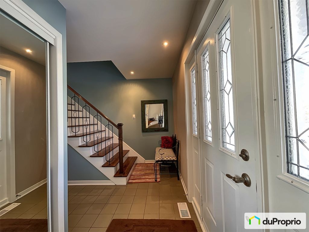 $839,000 - 2 Storey for sale in Mont-St-Hilaire — photo 3