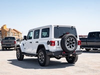Welcome to Barrie Dodge Chrysler Jeep. TRANSMISSION: 8-SPEED AUTOMATIC (STD),QUICK ORDER PACKAGE 24G... (image 5)