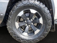 This Ram 1500 has a powerful Intercooled *Turbo Diesel* V-6 3.0 L/182 engine powering this Automatic... (image 8)