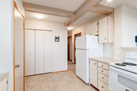 Discover your new home at Garden Villa Apartments, where modern living meets urban convenience. Idea... (image 7)