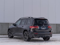 CARGET AUTOMOTIVE is thrilled to offer this 2021 Mercedes-Benz GLB250, a compact luxury SUV offering... (image 8)