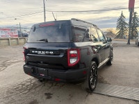 This 2022 Ford Bronco Sport Outer Banks | LEATHER | HEADED SEATS | TURBO | 4X4 | SUNROOF | BLUETOOTH... (image 5)