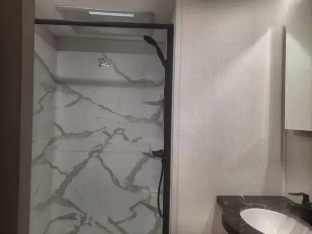 2026 EAST TO WEST Tandara 275BH in Travel Trailers & Campers in St. Albert - Image 38