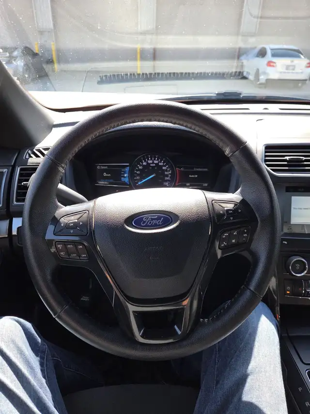 2018 Ford Explorer63826902804481121