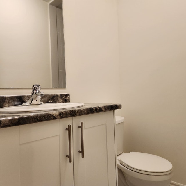 Three bedroom townhouse for rent Ajax Long Term Rentals Oshawa