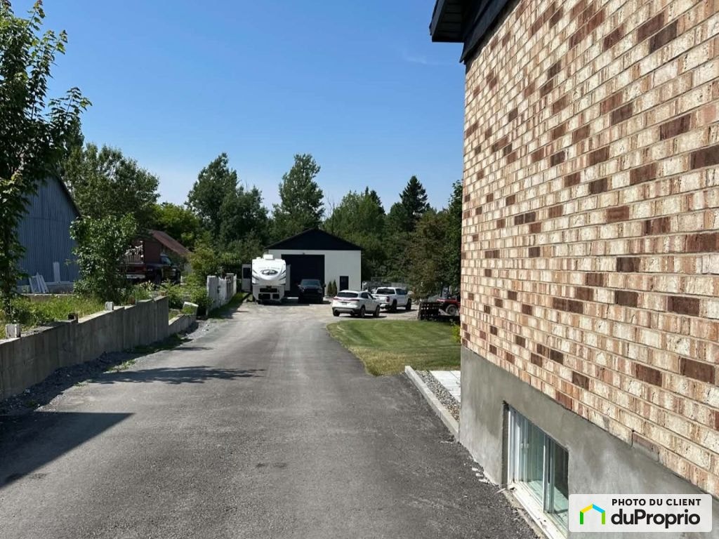 $629,000 - Bungalow for sale in St-Jean-Chrysostome — photo 3