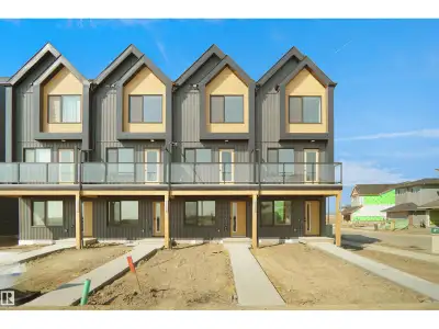 Welcome to Abbey built by StreetSide Developments! This spacious 2+1 bedroom, 2.5 bathroom row house...